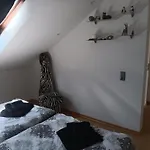 Voll Ausgestattete 78 Qm Zur Alleinnutzung Apartman Euskirchen