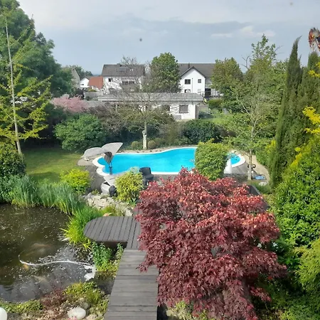 Voll Ausgestattete 78 Qm Zur Alleinnutzung Apartment