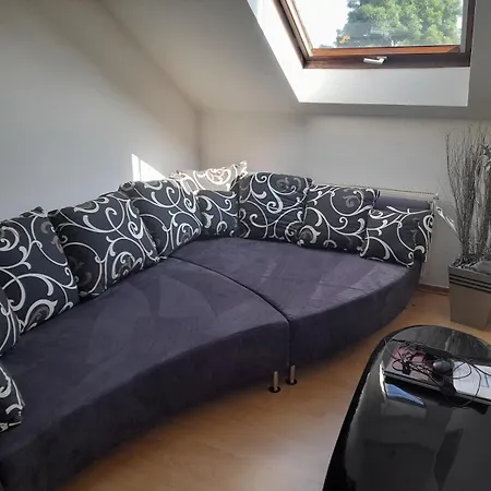 Voll Ausgestattete 78 Qm Zur Alleinnutzung *