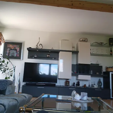 Apartment Voll Ausgestattete 78 Qm Zur Alleinnutzung