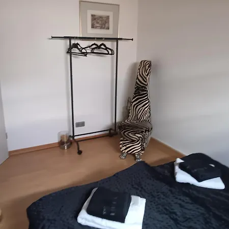 Voll Ausgestattete 78 Qm Zur Alleinnutzung * Euskirchen