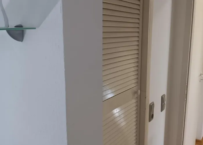 Voll Ausgestattete 78 Qm Zur Alleinnutzung Appartement *